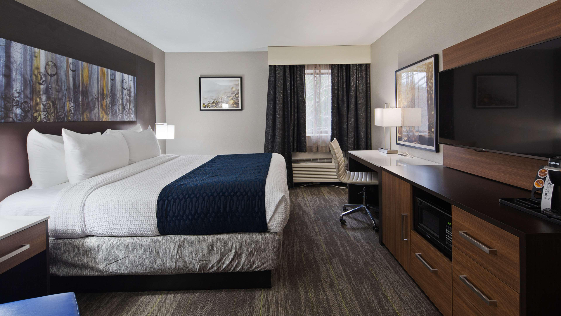 Photo - Best Western Atlanta-Marietta Ballpark Hotel
