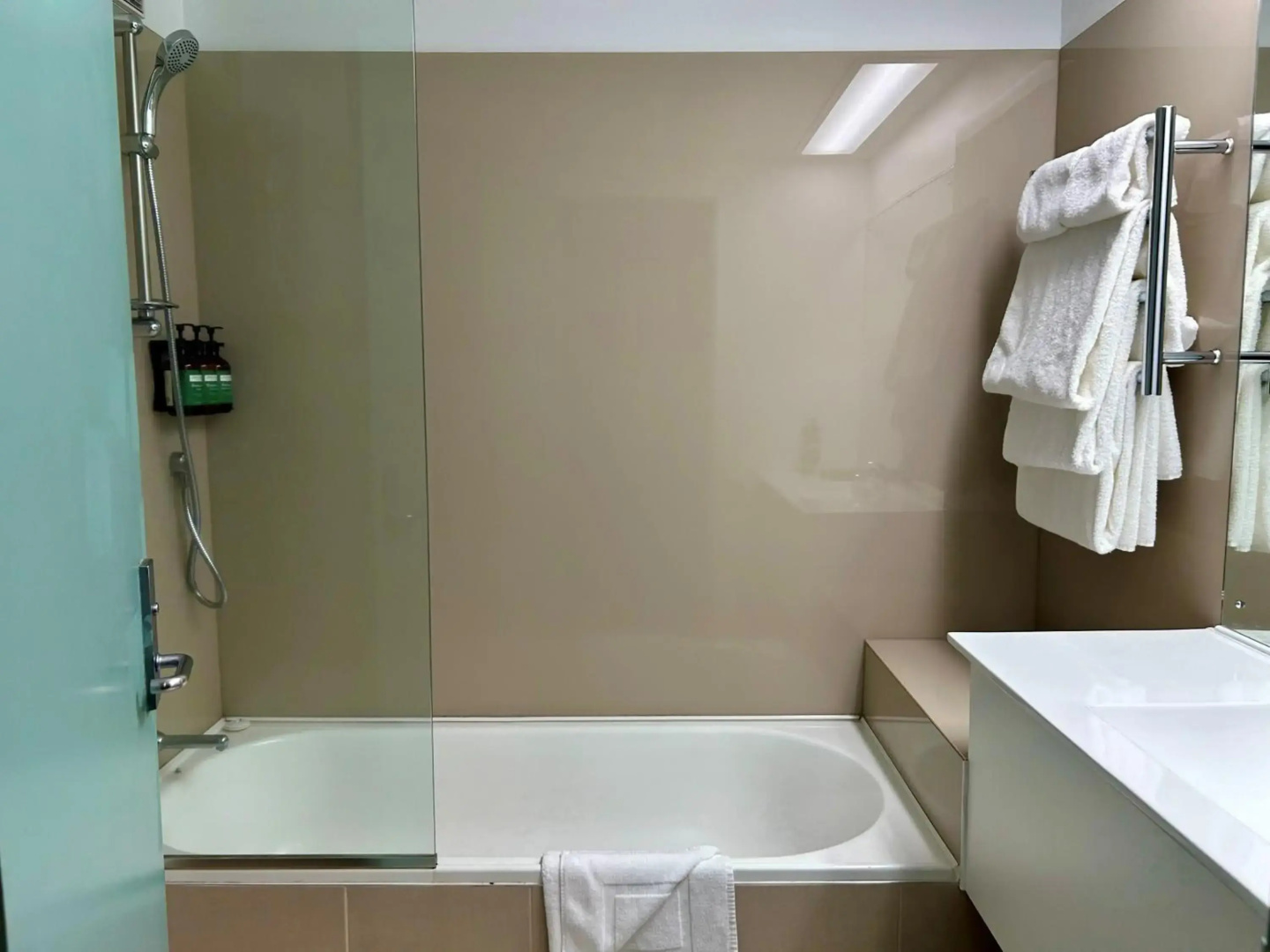 Foto - Naumi Hotel Auckland Airport