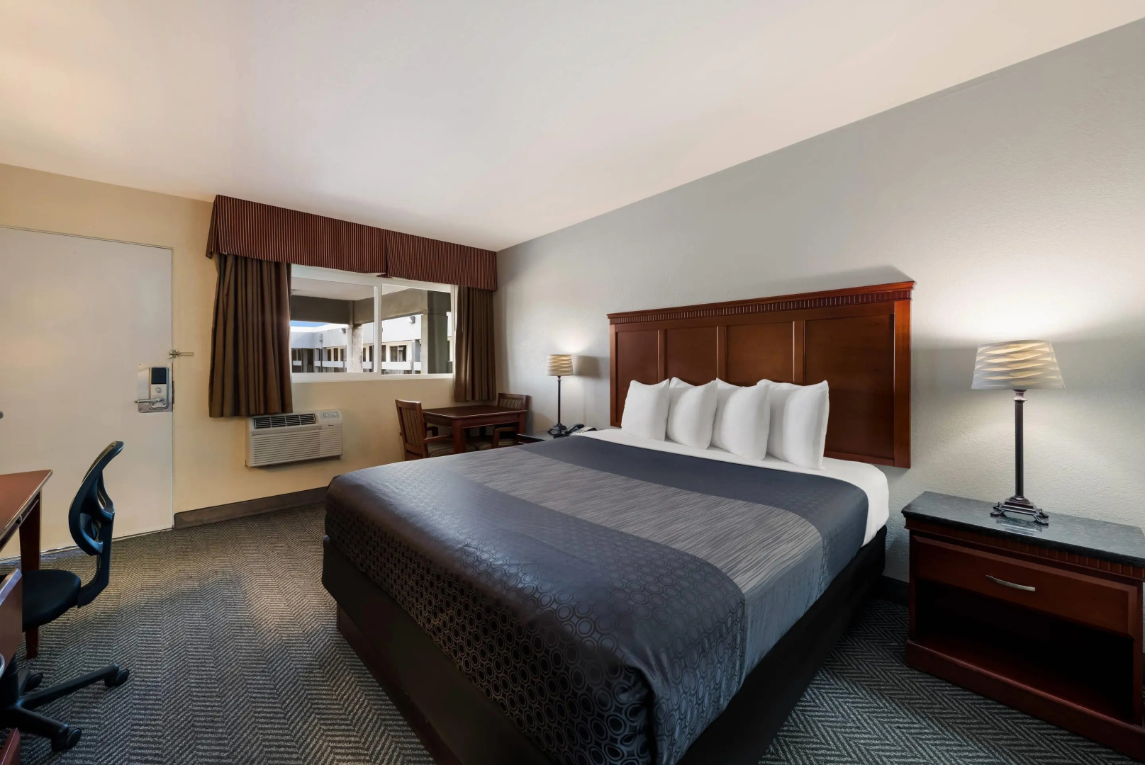 Foto - Rodeway Inn South San Francisco Airport