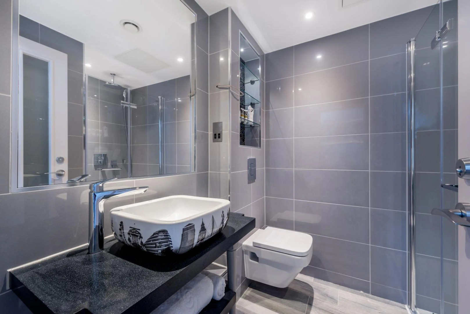 Photo - Mercure London Hyde Park Hotel