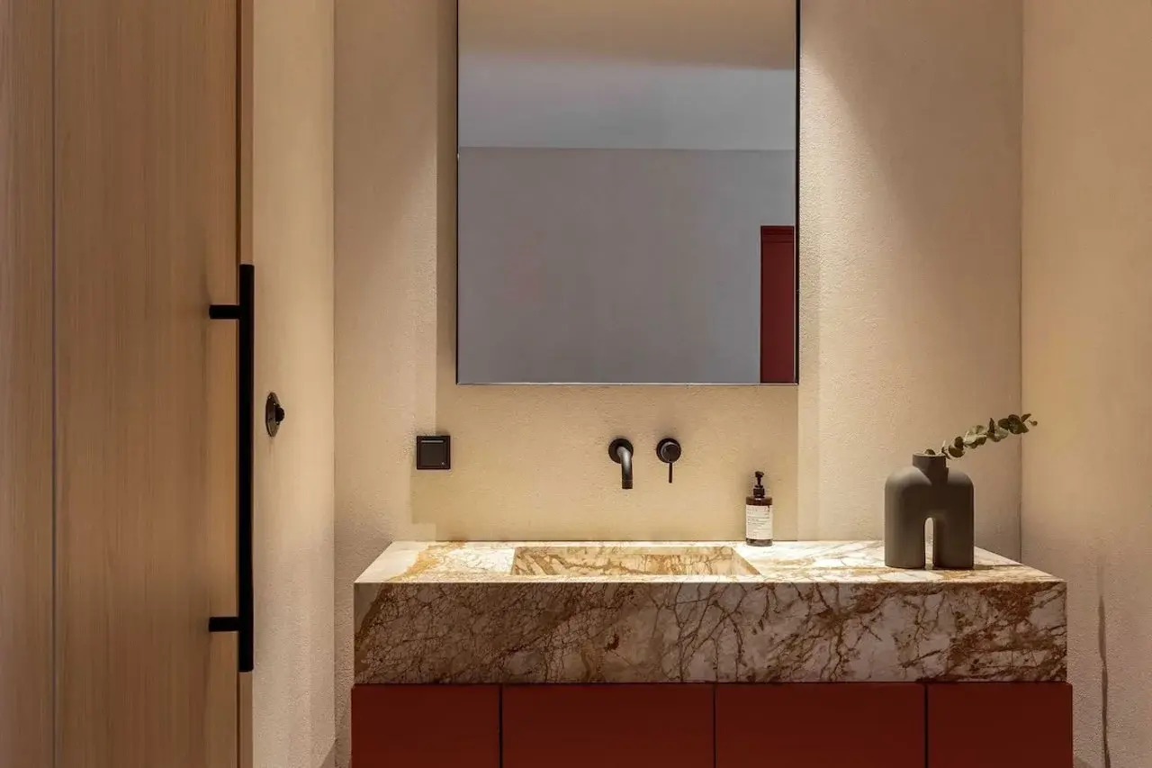 Foto - The Newel Psychiko