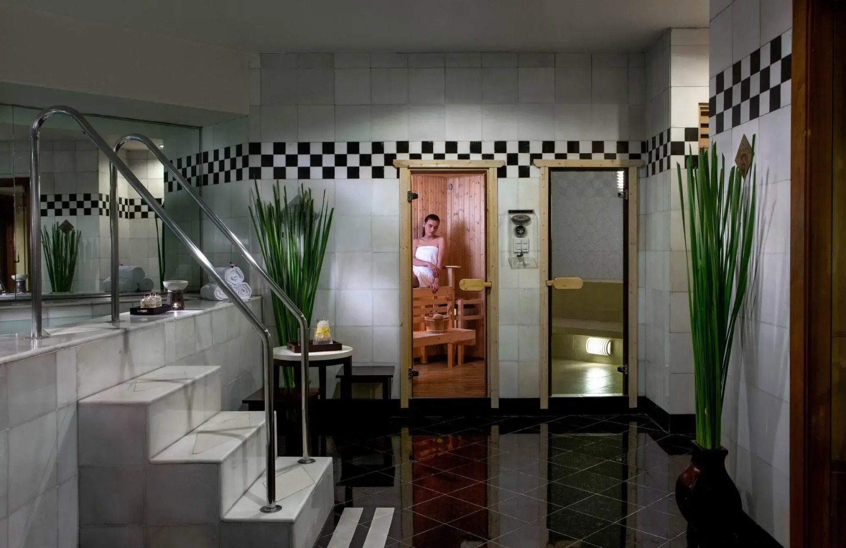 Foto - Diamond Hotel Philippines