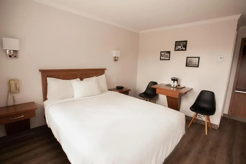 Photo - Motel Newstar Laval