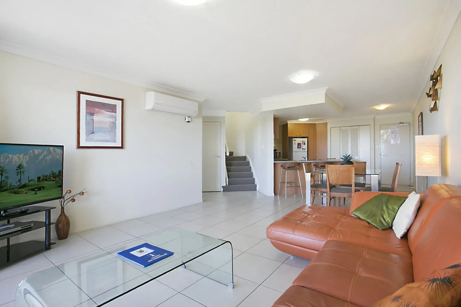 Photo - Sandcastles On The Broadwater