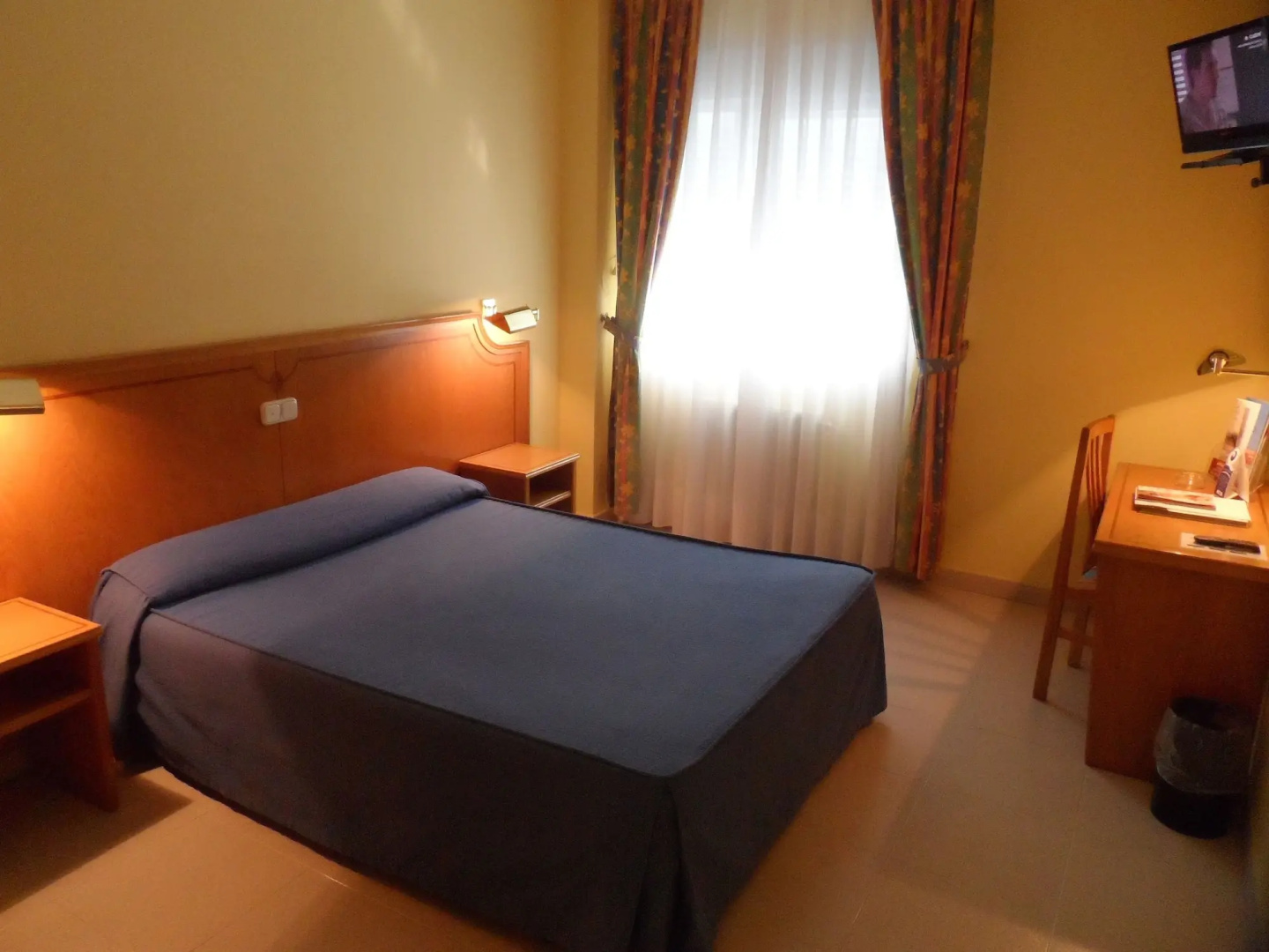 Foto - Hotel Rey Arturo Burgos