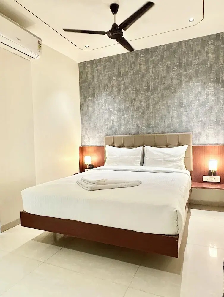 Foto - StayBird - Azure Suites, Business Hotel