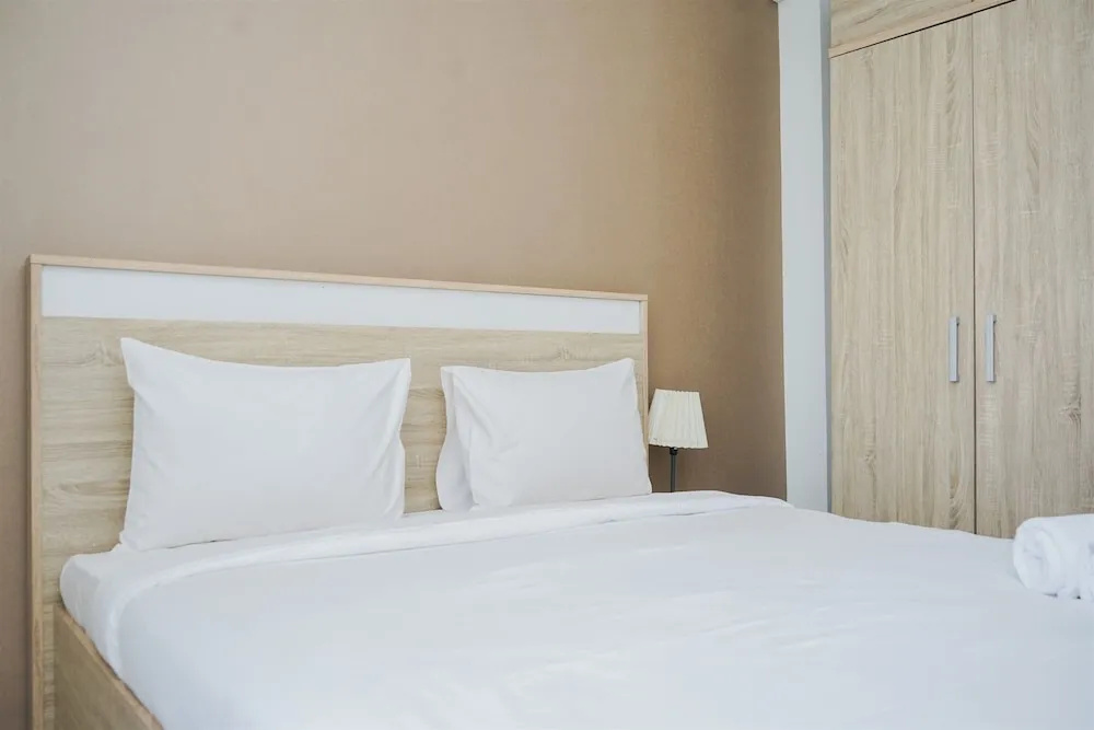 Homey and Simply Studio at Springwood Residence Tangerang Apartment