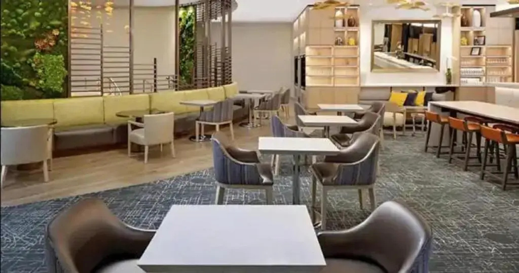 Photo - Hilton Grand Vacations Club Chicago Magnificent Mile