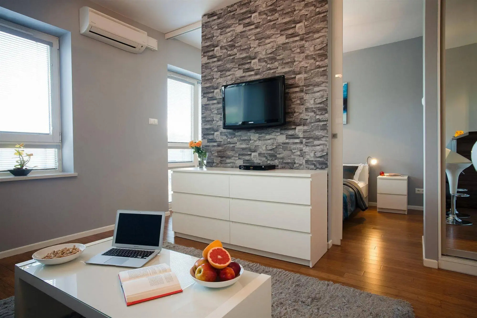 Photo - Platinum Towers E-Apartments