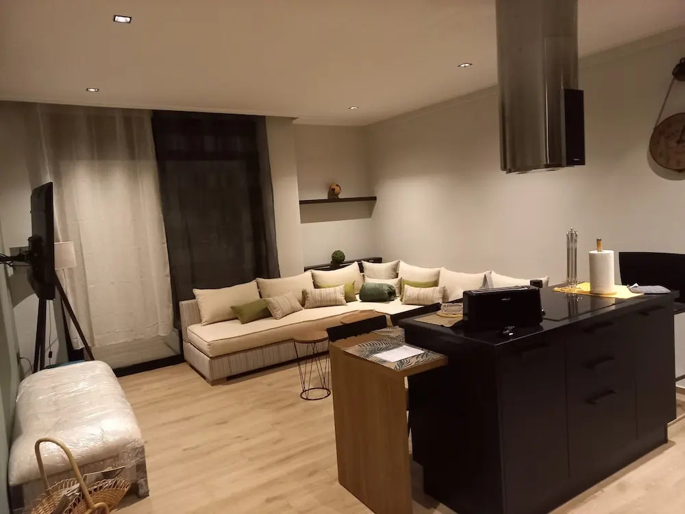 Captivating 2-bed Apartment in Tunis