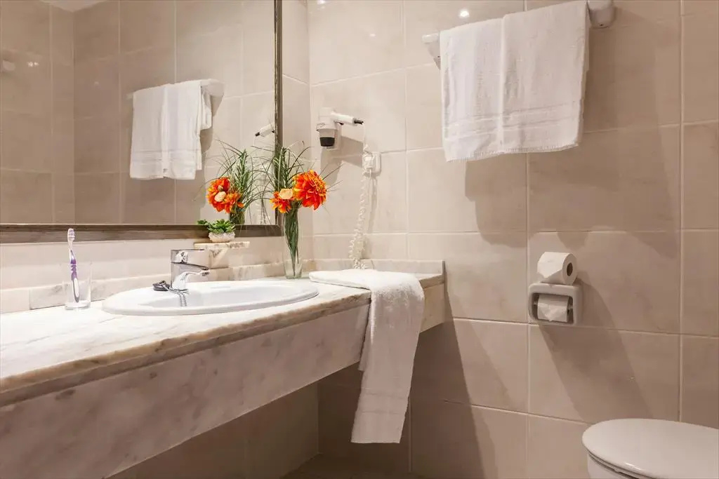 Photo - Hotel Vistamar (Adults Recommended)