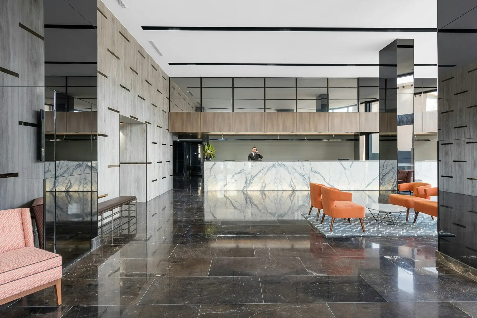 Photo - Meriton Suites Church Street, Parramatta
