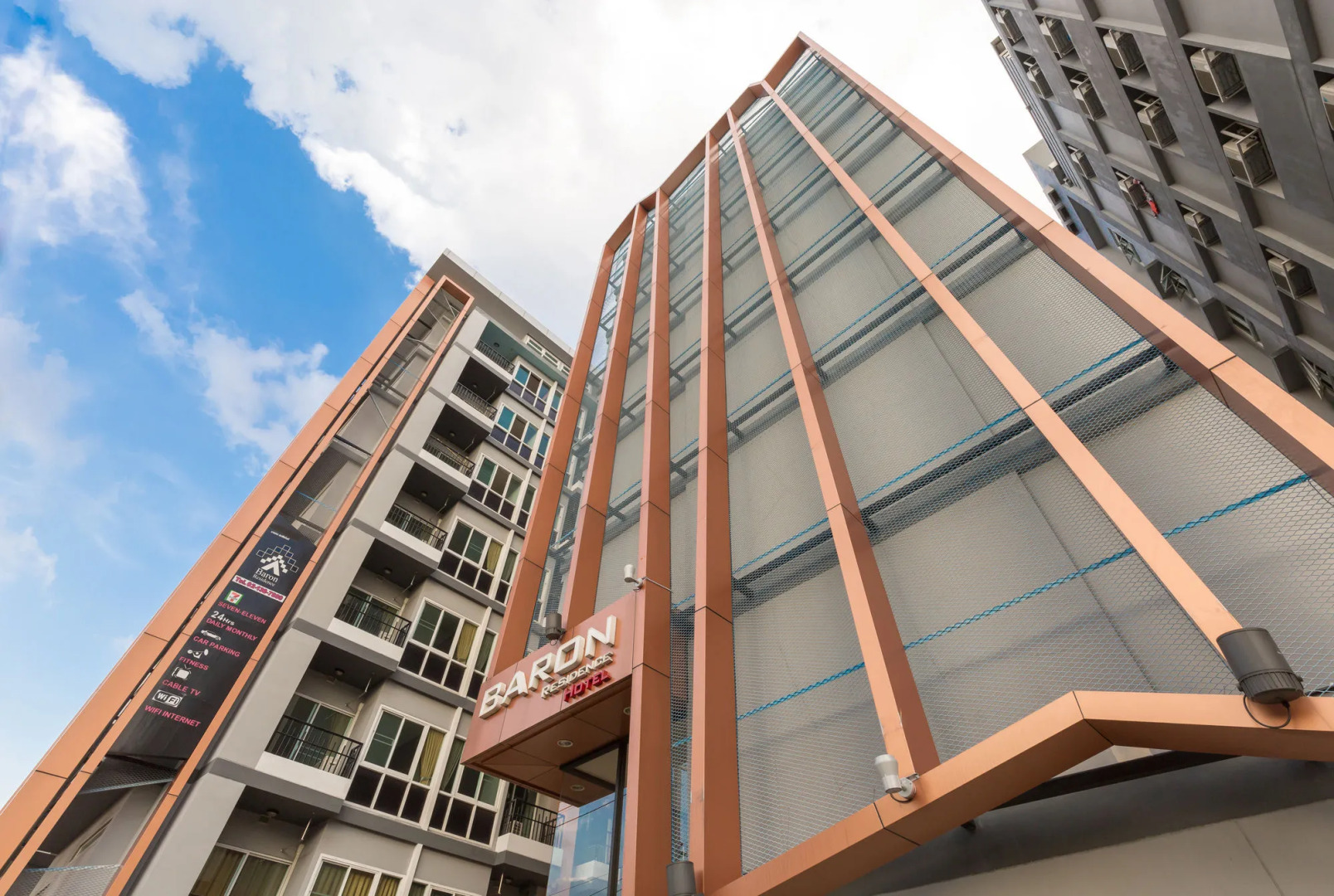 Photo - Baron Residence Bangkok