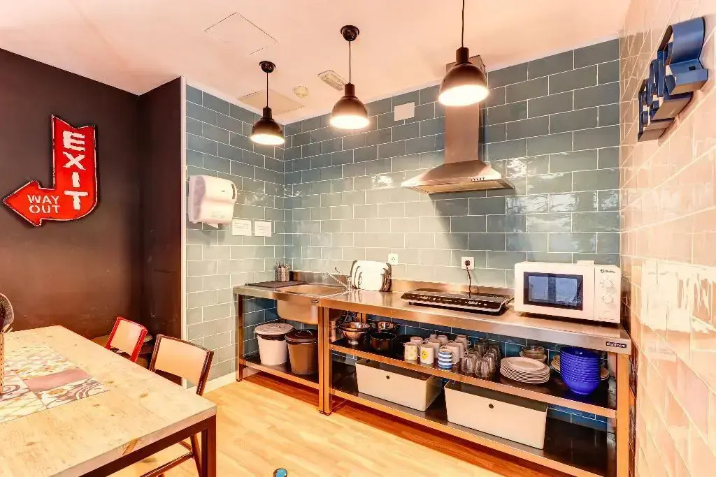 Foto - Factory Hostels Barcelona