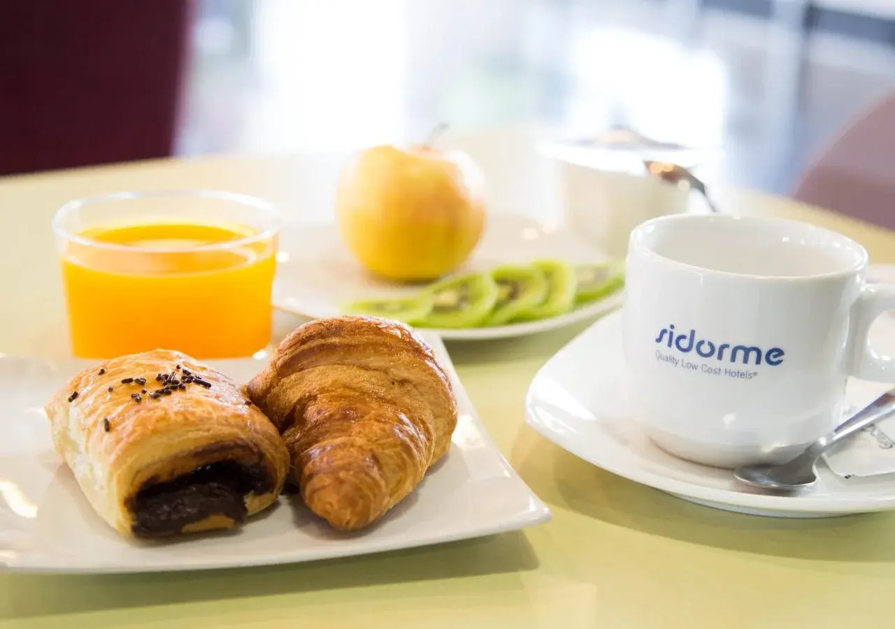 Photo - B&B HOTEL Barcelona Mollet