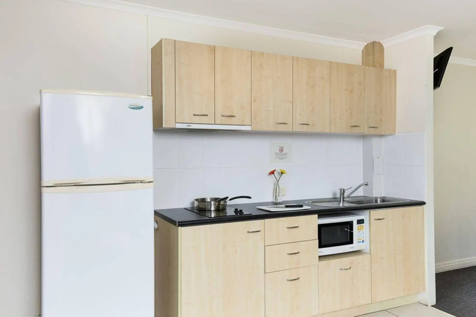 Photo - The Wellington Apartment Hotel