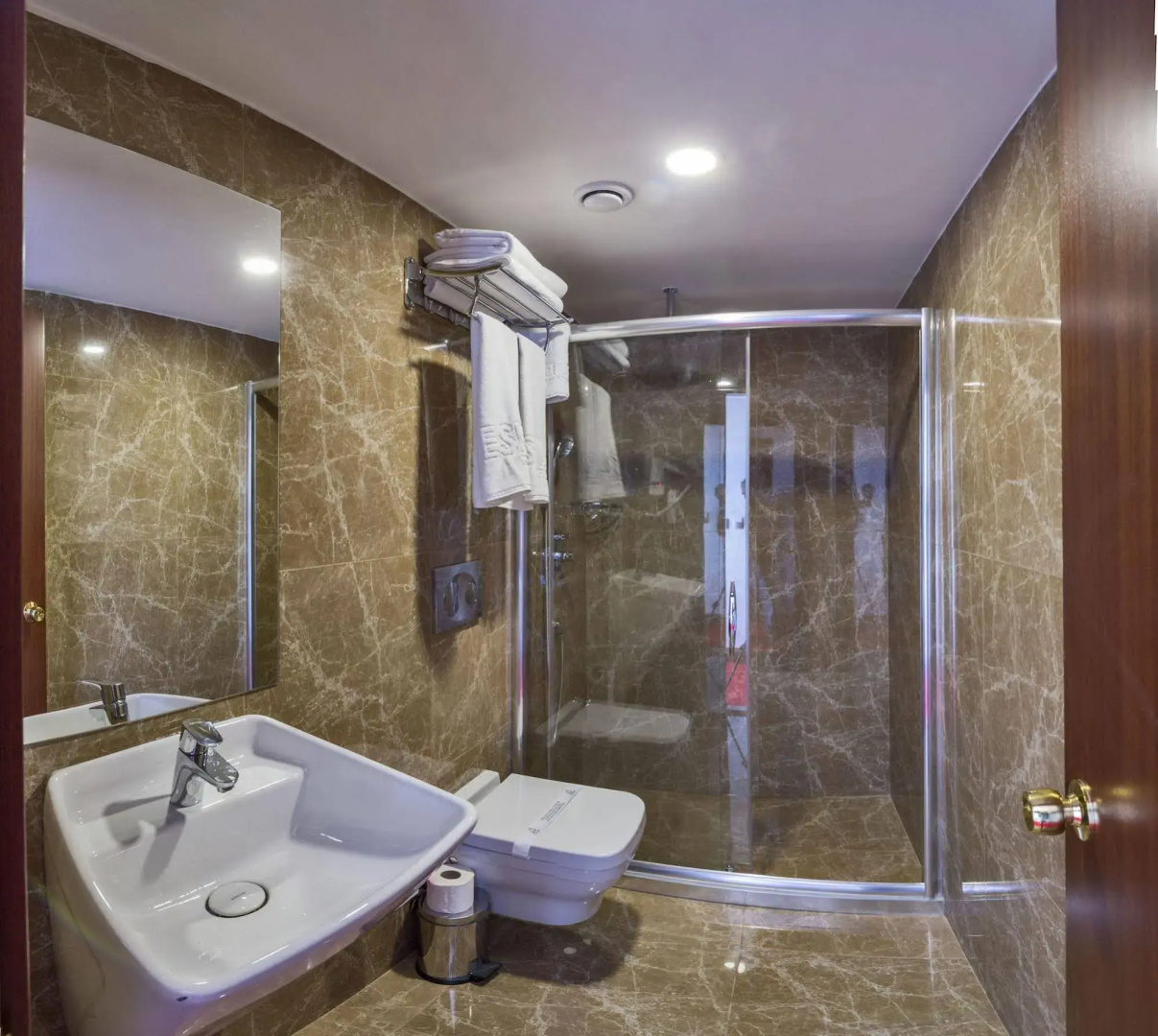 Foto - Escardin Hotel