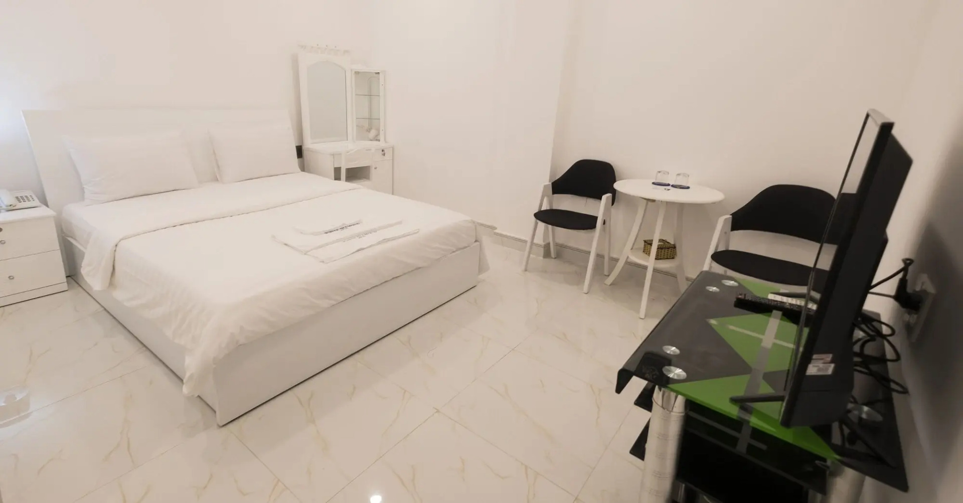 Photo - White Diamond Airport Hotel - TSN