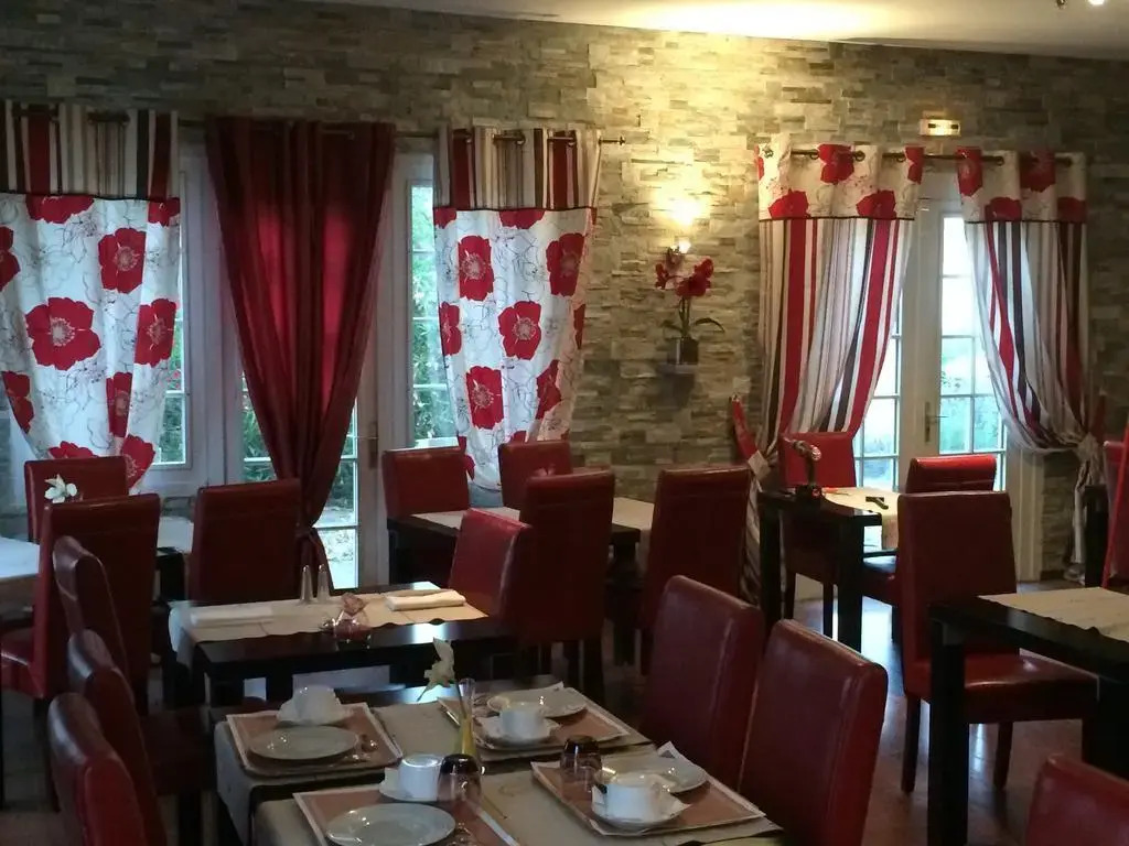 Photo - The Originals City Hôtel Bordeaux Porte du Bassin