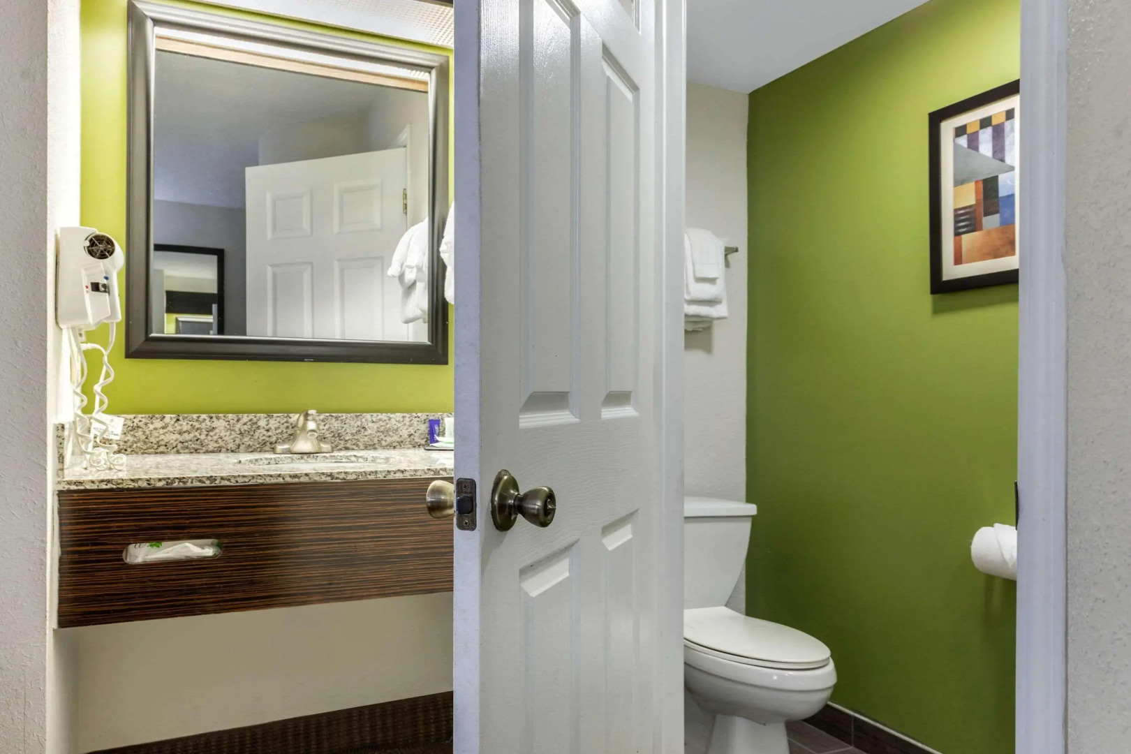 Foto - Sleep Inn near I-80 and I-94