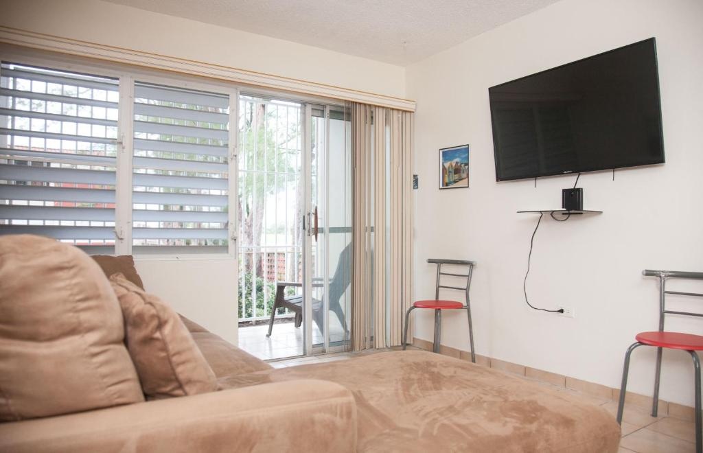Montones Beach Apartment C-3