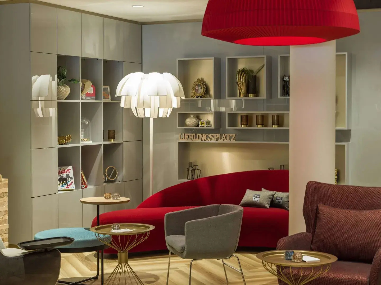 Foto - Holiday Inn — the niu, Franz Vienna