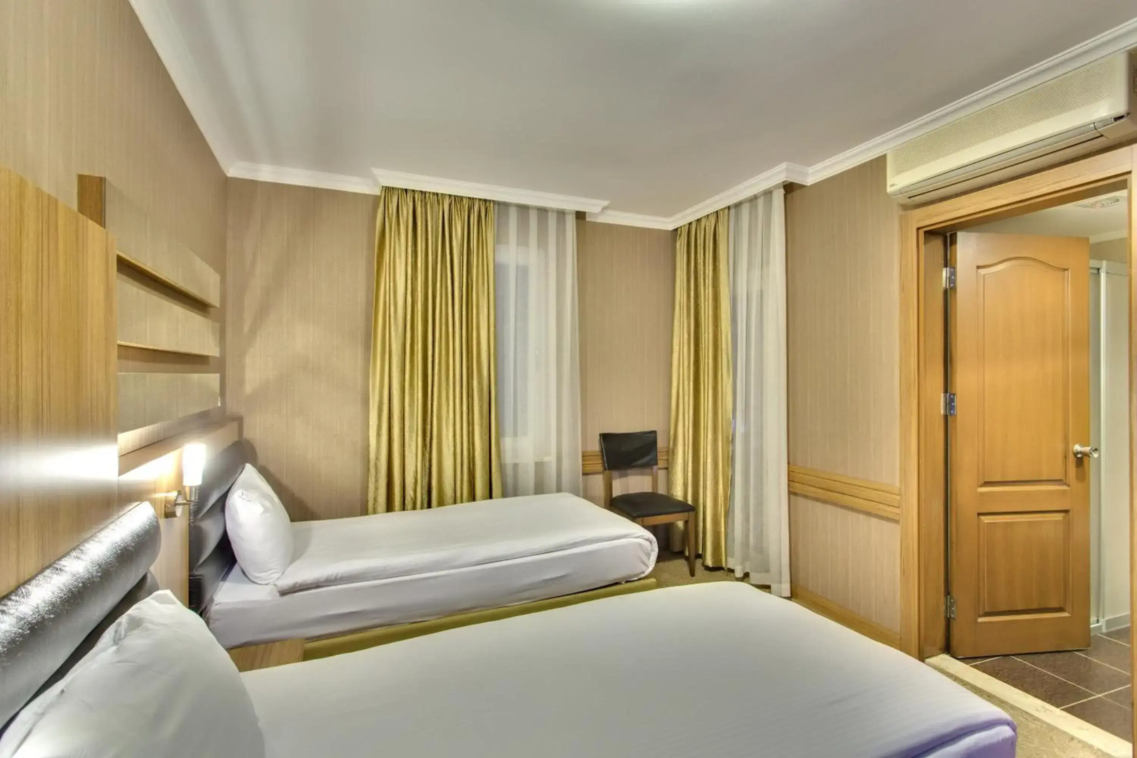 Foto - Hotel Antroyal