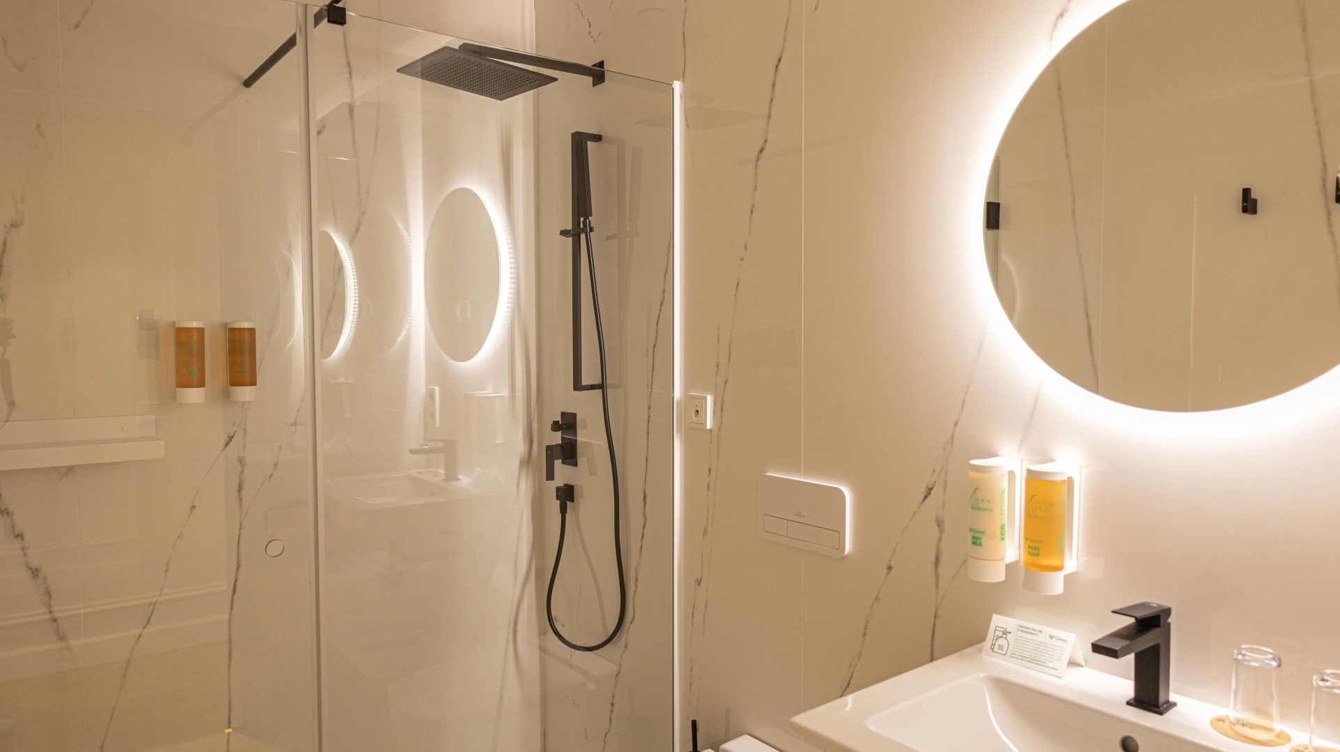 Photo - Senator Port Maó