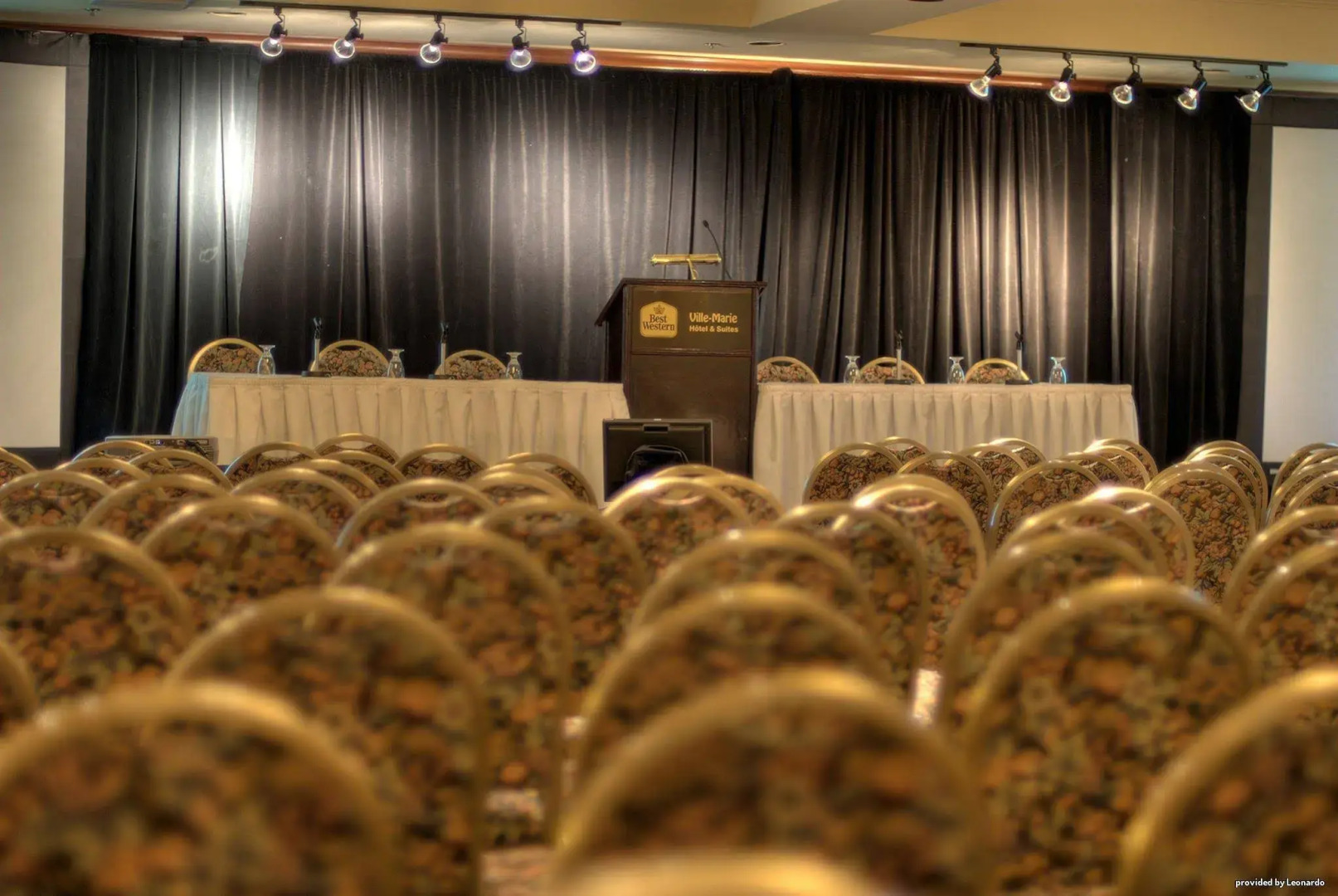 Photo - Best Western Ville-Marie Montreal Hotel & Suites