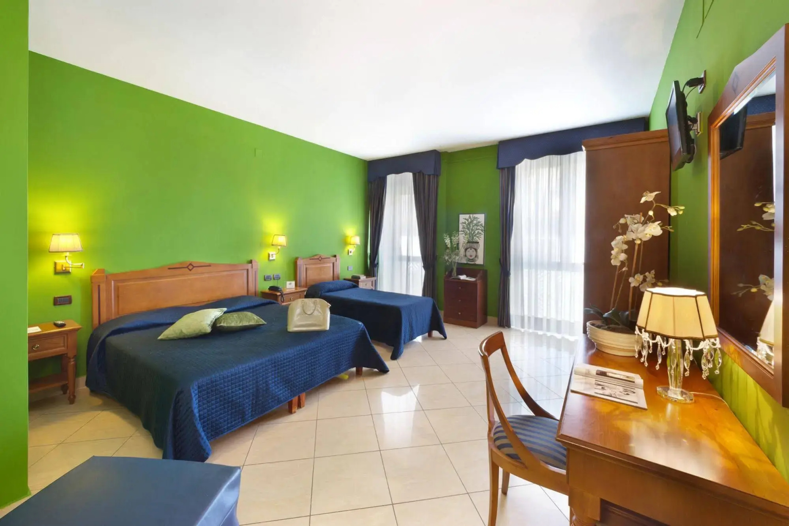 Photo - Ulisse Deluxe Hostel