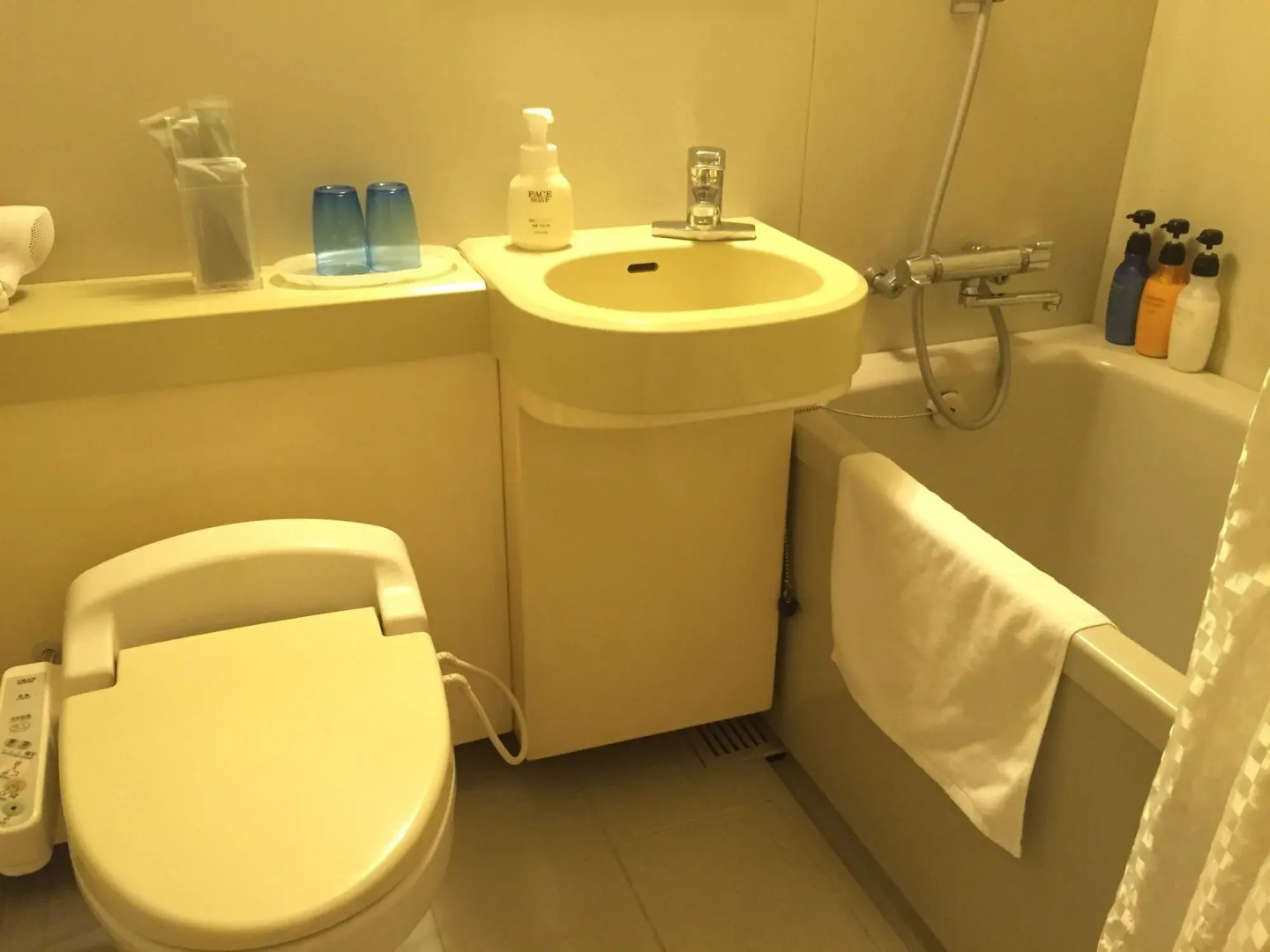 Photo - the b hakata