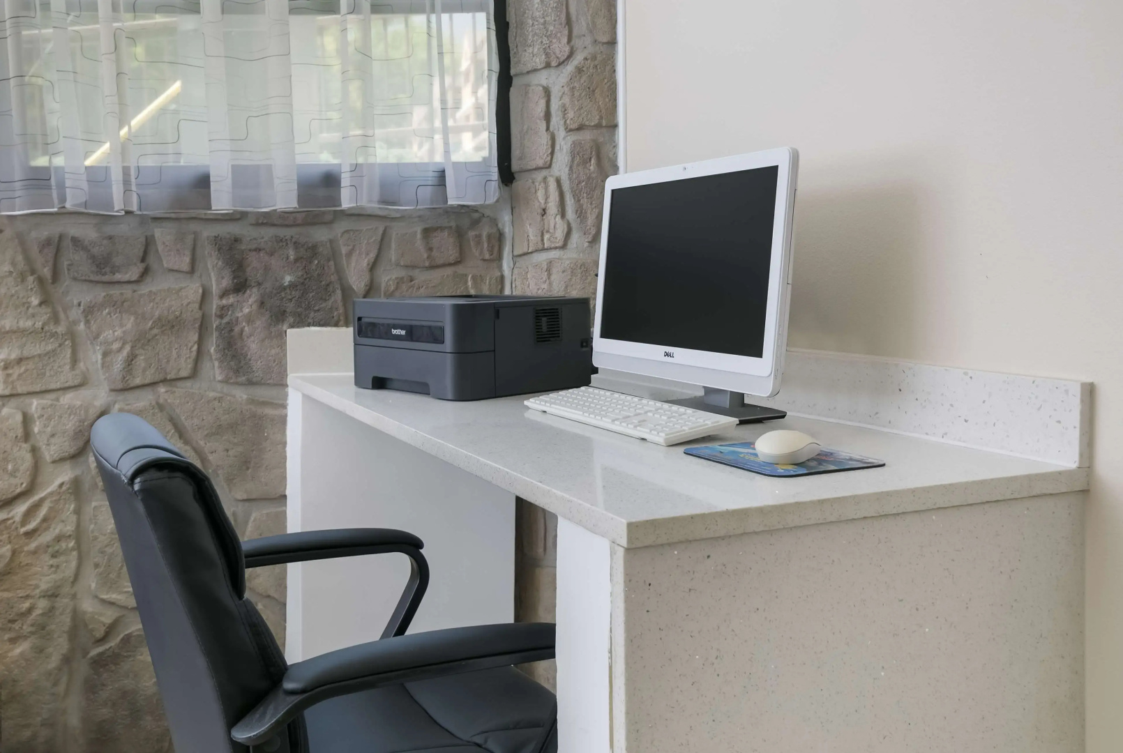 Photo - SureStay Plus Hotel by Best Western Gatlinburg