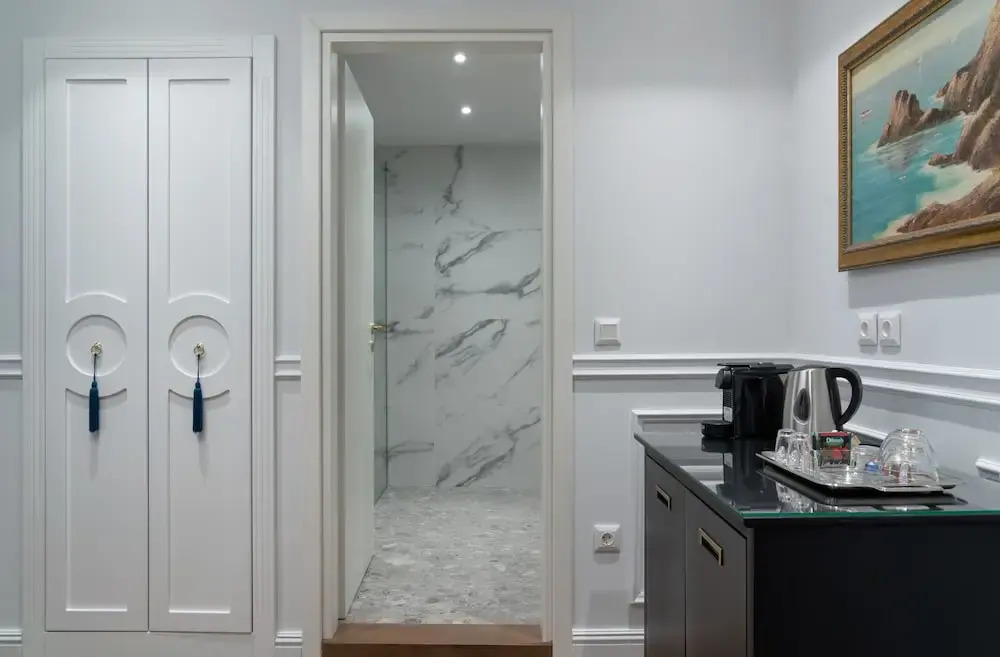 Photo - Evripidou Suites