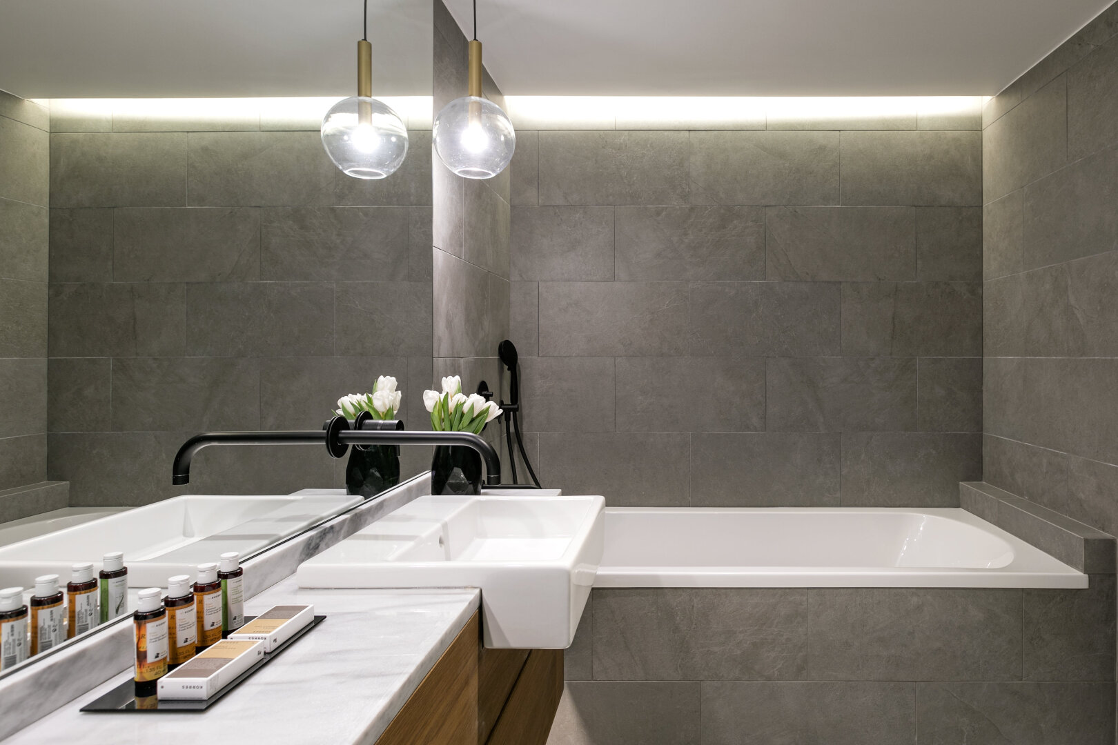 Photo - Bob W Athens Eolou