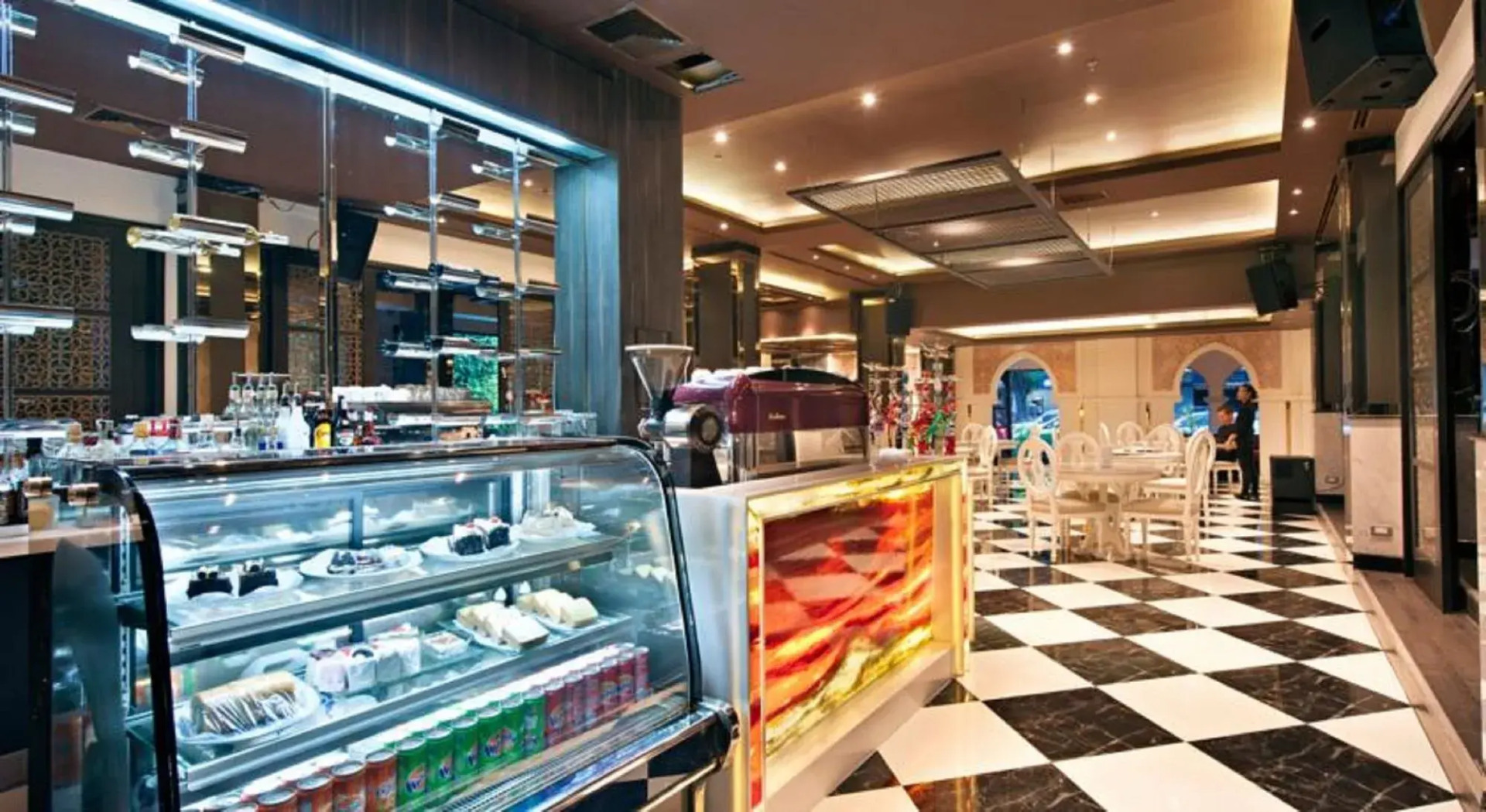 Foto - Graceland Bangkok by Grace Hotel - SHA Extra Plus