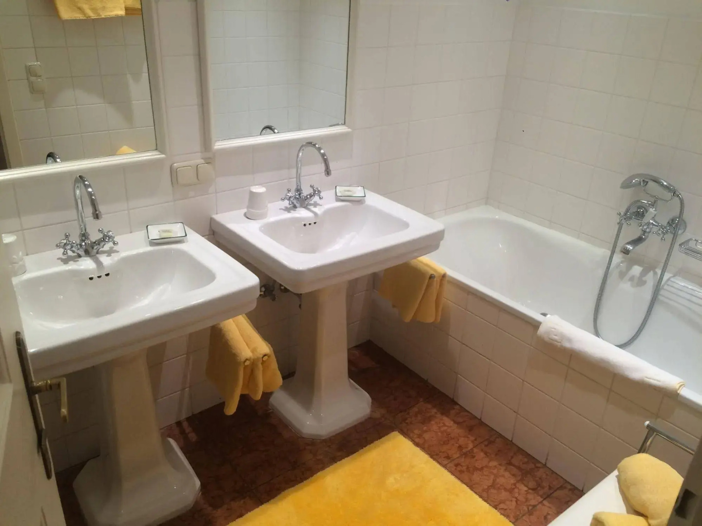 Photo - Der Schlosswirt zu Anif - Biedermeierhotel und Restaurant