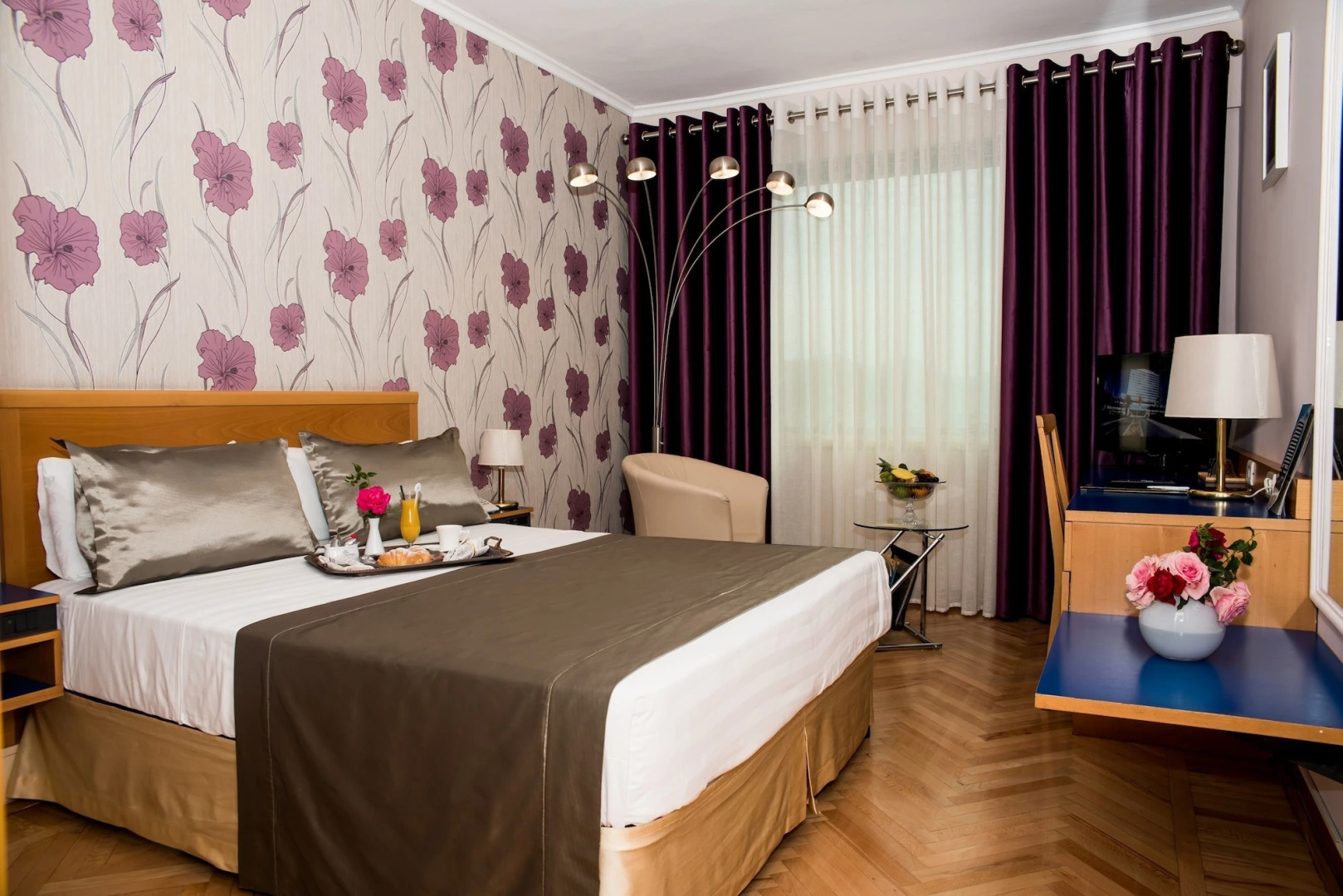 Photo - Tirana International Hotel & Conference Center