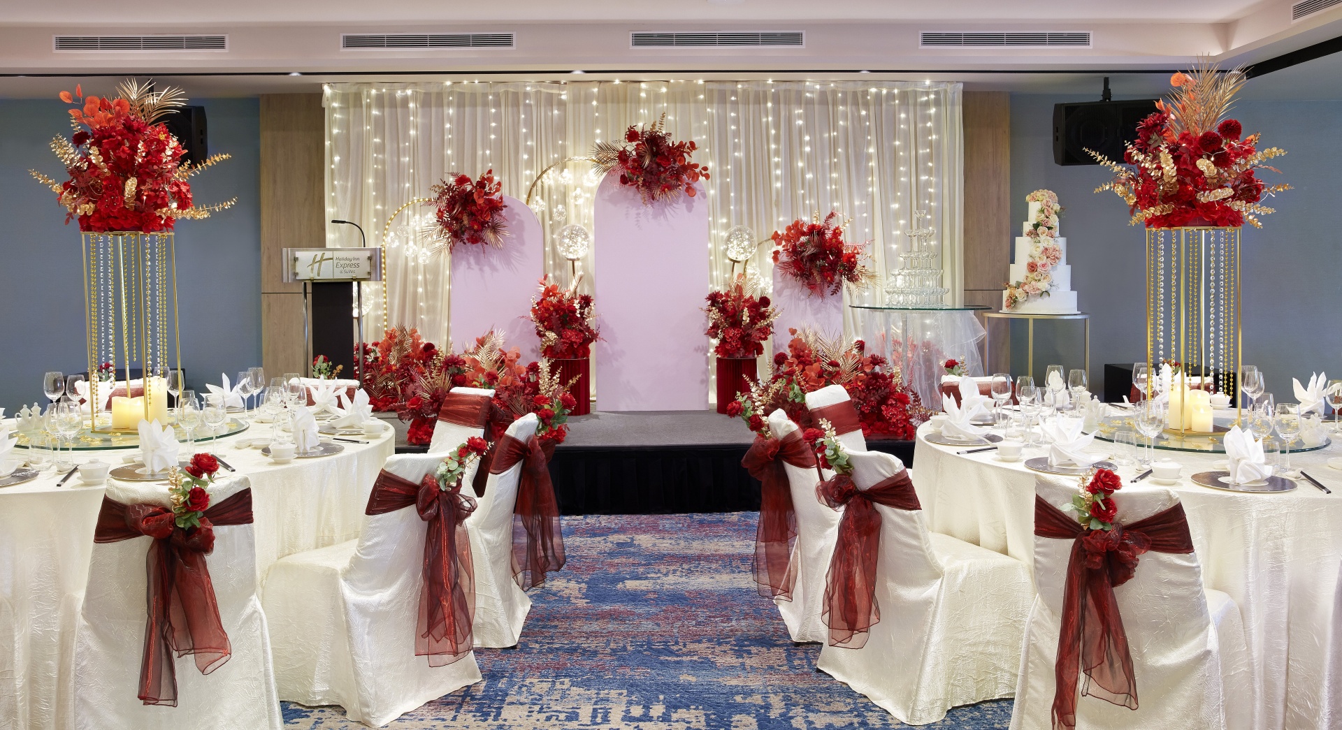 Photo - Holiday Inn Express and Suites Singapore Novena by IHG