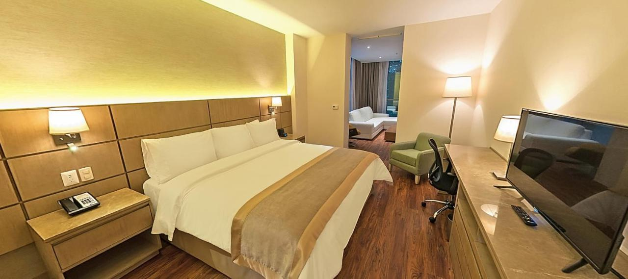 Photo - Radisson Hotel Guayaquil