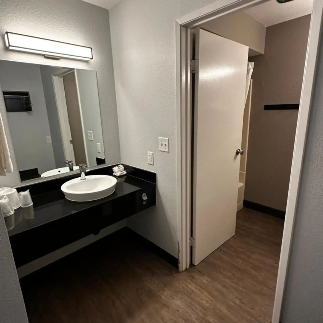 Photo - Motel 6 San Diego, CA - Hotel Circle - Mission Valley