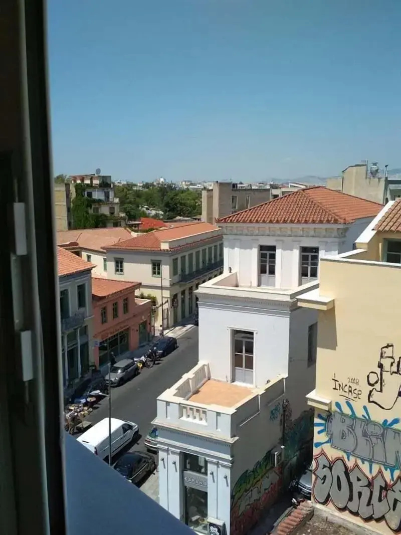Photo - Pella Inn Hostel