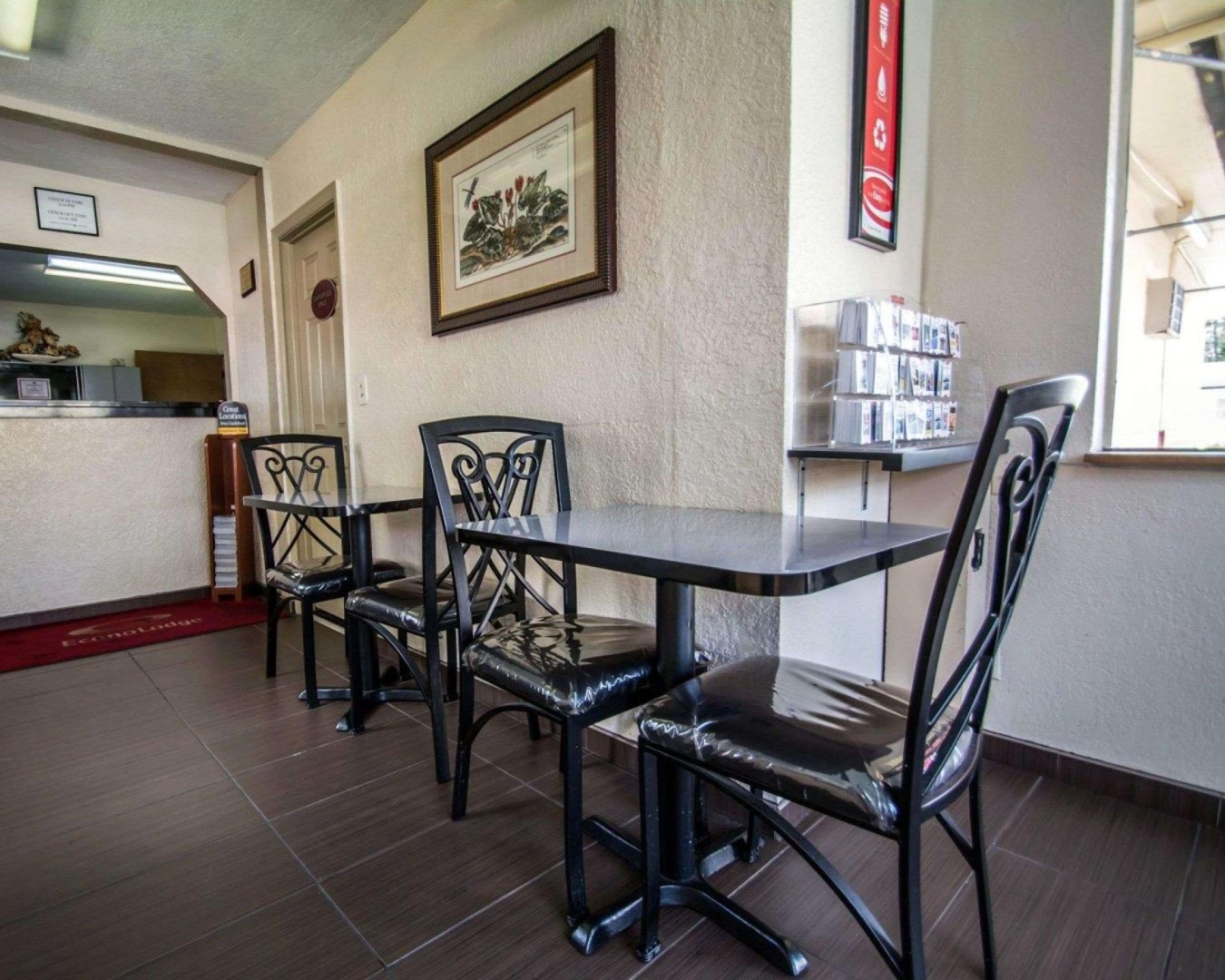 Photo - Fort Lauderdale Gardens Inn & Suites