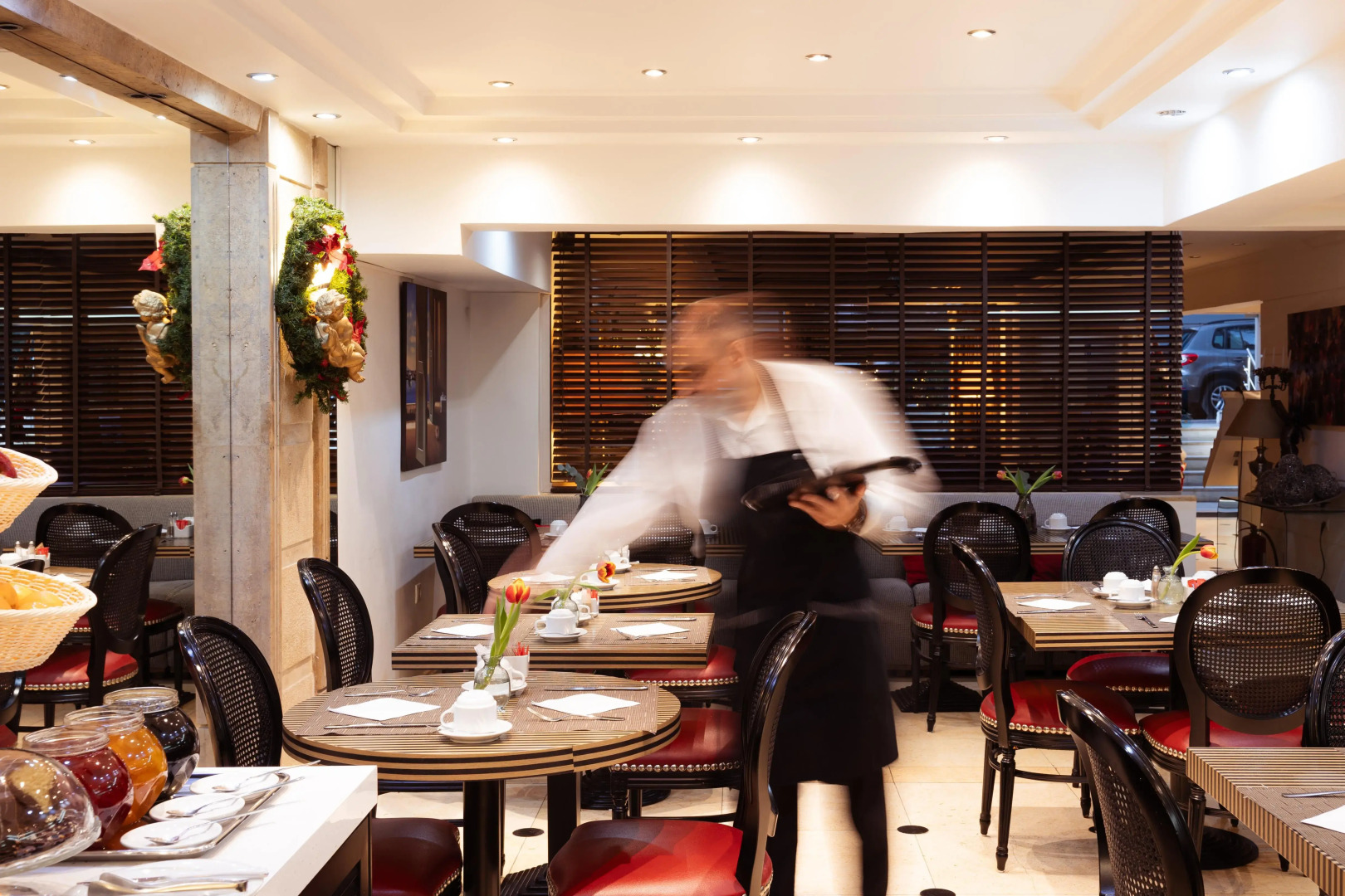 Foto - Best Western Plus Embassy Hotel