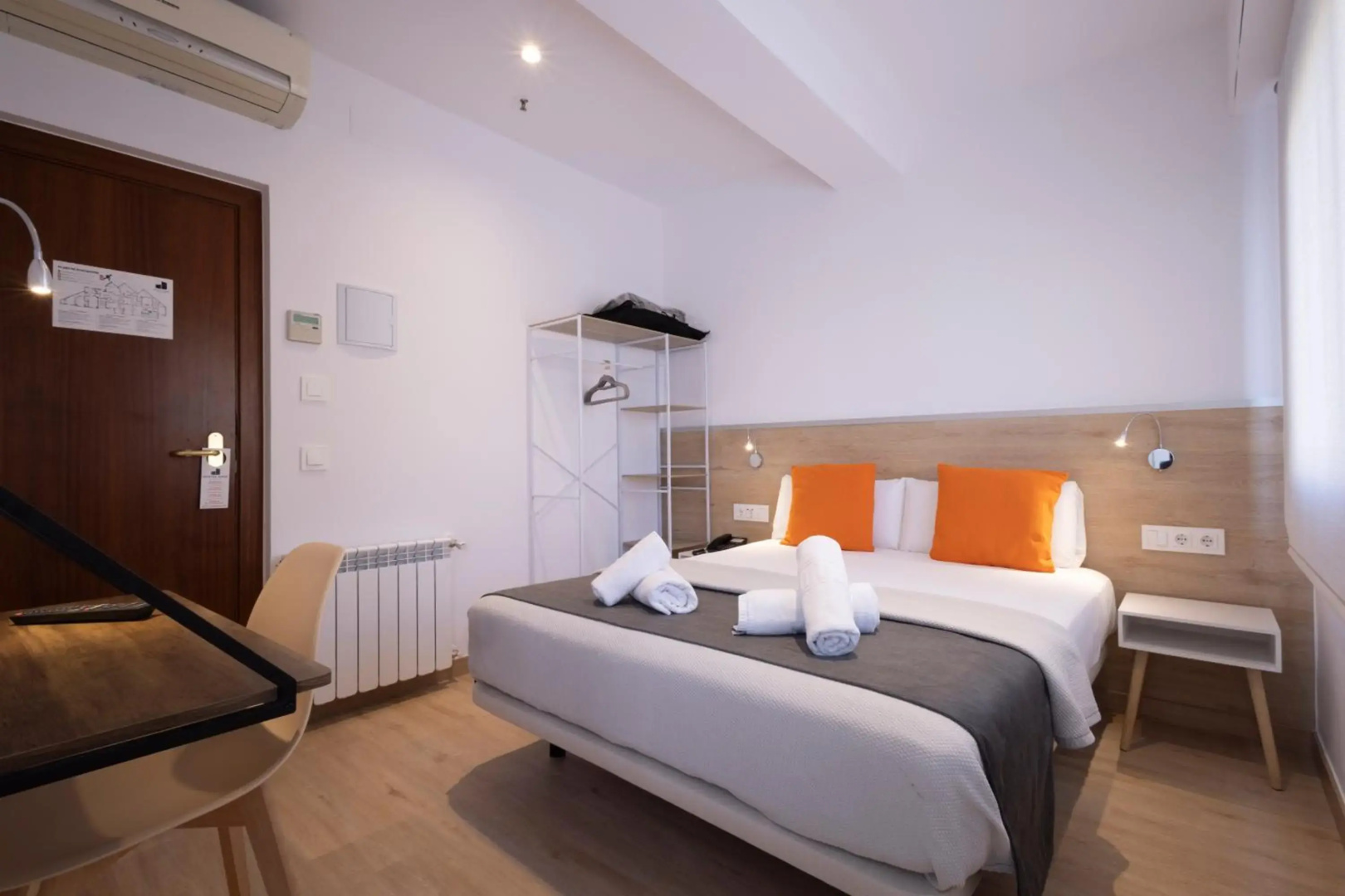 Foto - Hostal Sans