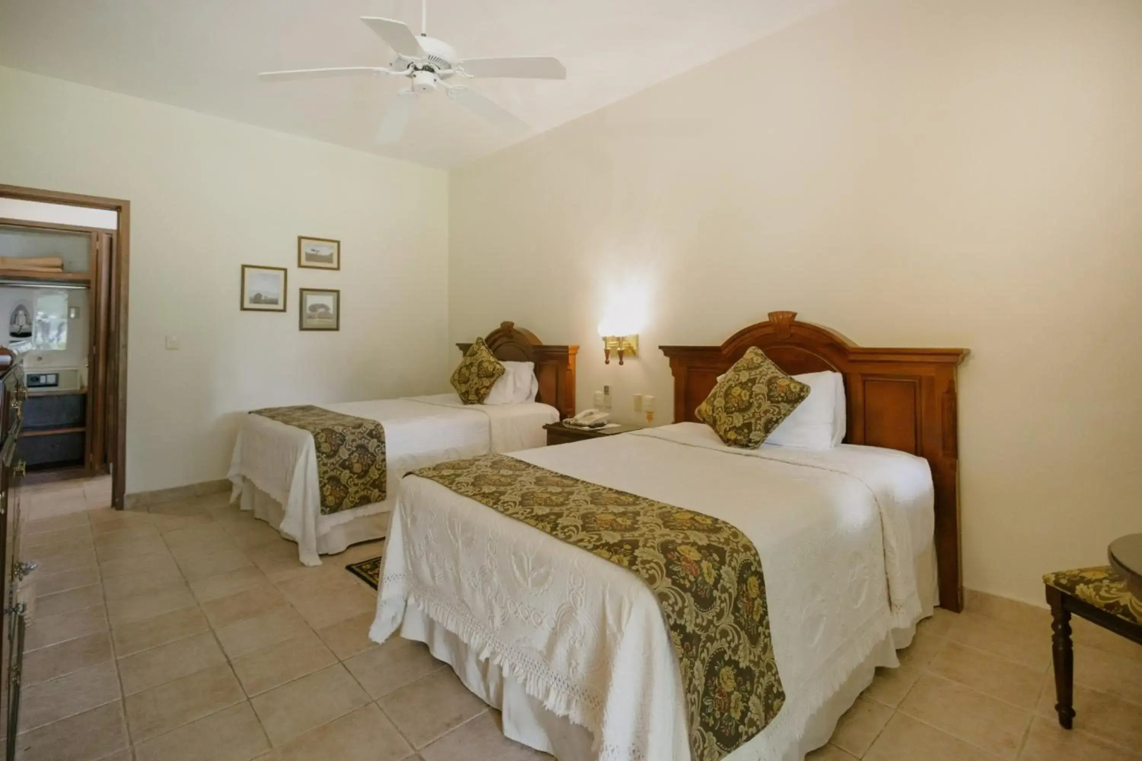 Photo - Hotel Hacienda Los Laureles - Spa