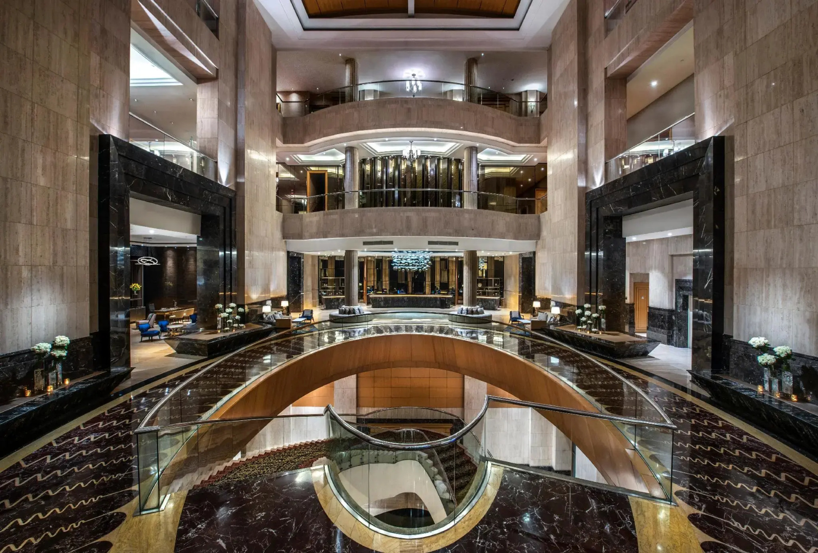 Foto - The Ritz-Carlton Jakarta, Mega Kuningan