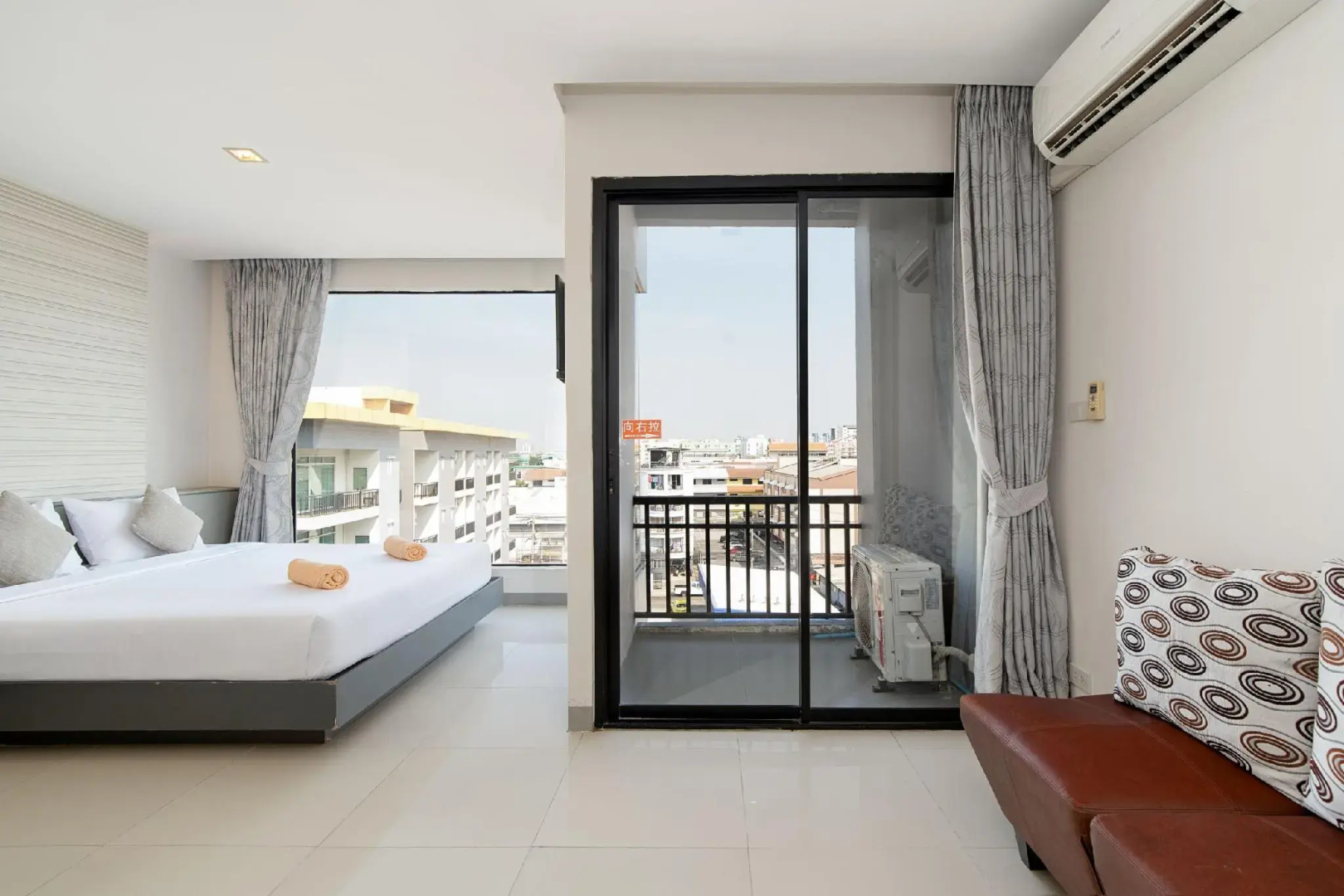 Foto - Leenova Hotel