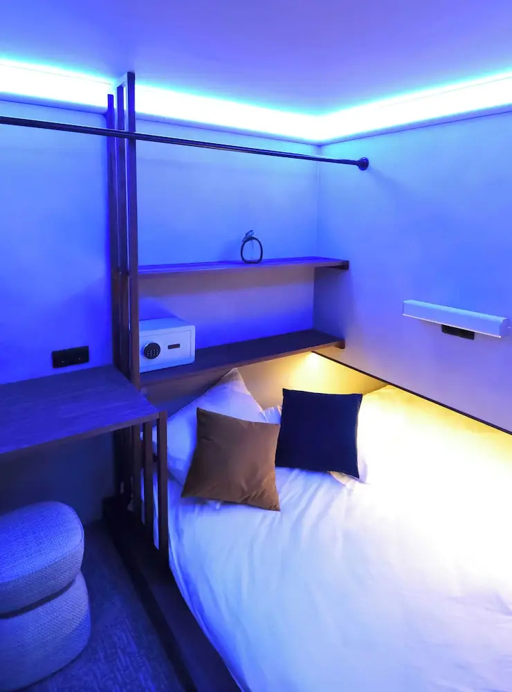 Foto - The Hyve Capsule hostel Amsterdam