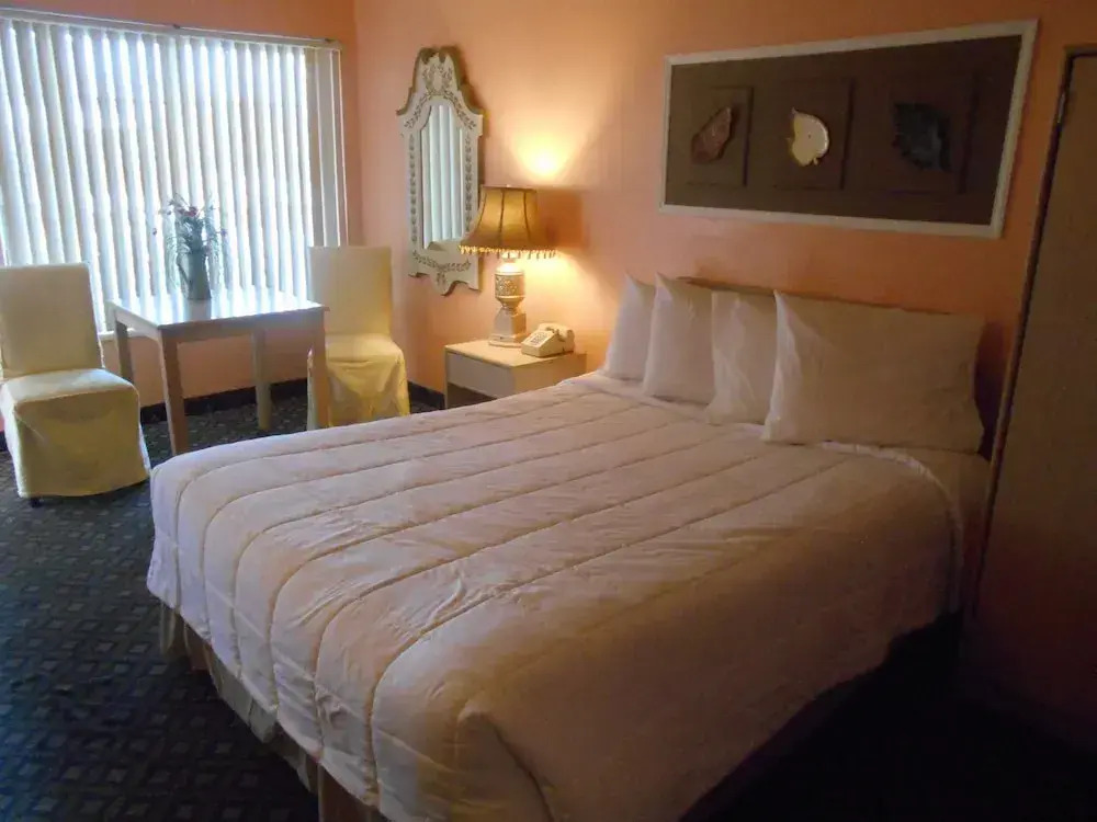 Photo - Victorian Inn