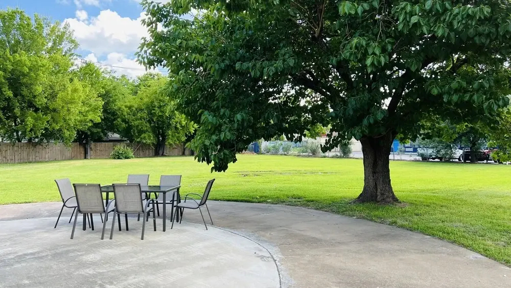 Photo - Regency Inn & Suites Houston East I 10